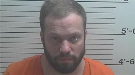 Suspect in armed robbery at Hollywood Casino in Lawrenceburg ...